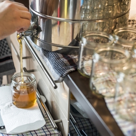 HONEY-STORAGE-CONTAINERS